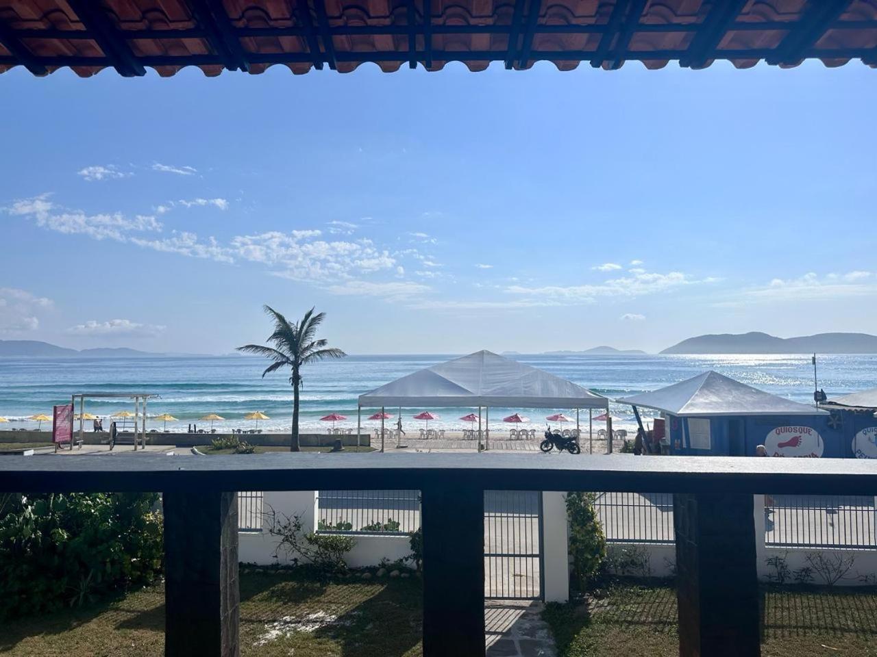 Villa Casarão Pé na Areia Peró Cabo Frío Exterior foto